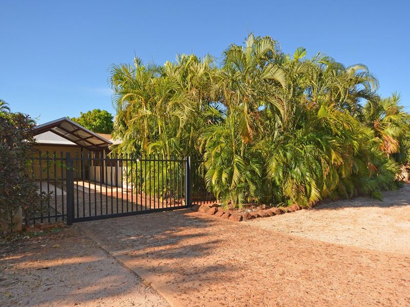 22 Piggott Way, Broome