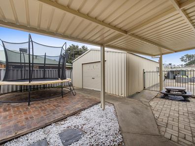 15 Galley Close, Port Kennedy WA 6172