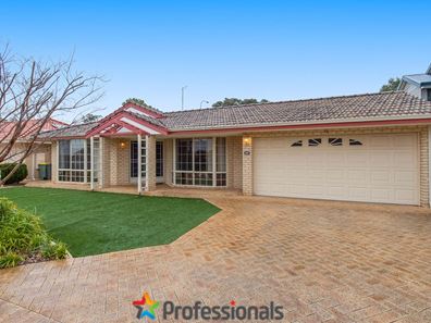 13 Parkwater Cove, Halls Head WA 6210