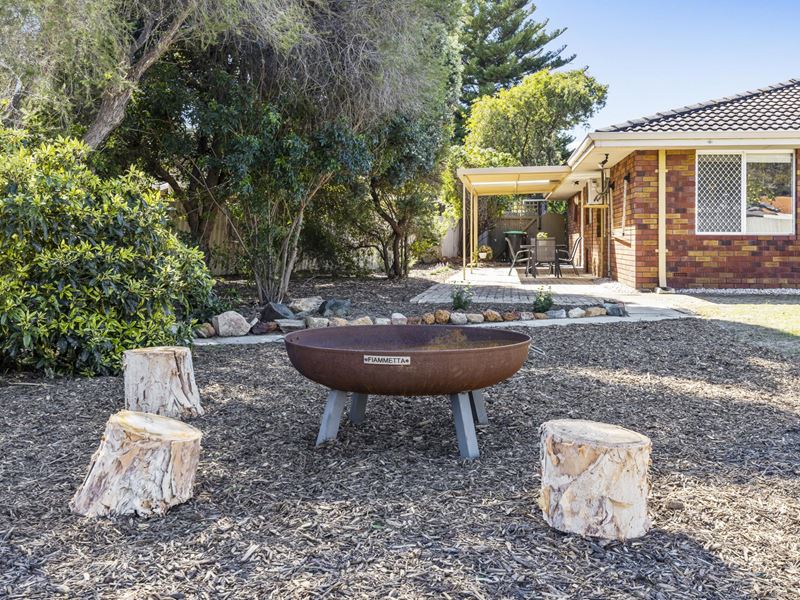 17a Stanton Crescent, Greenwood WA 6024