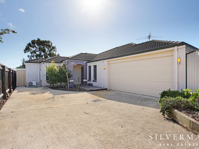 12a Flora Avenue, Bayswater