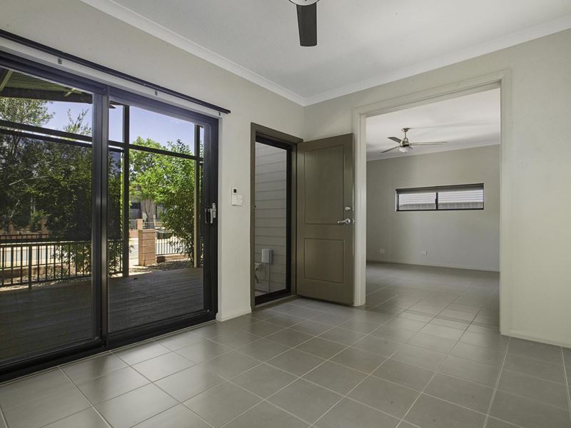 71 Mantaray Loop, Nickol