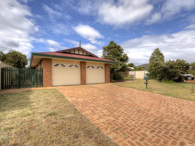 14 Buttercup Crescent, High Wycombe