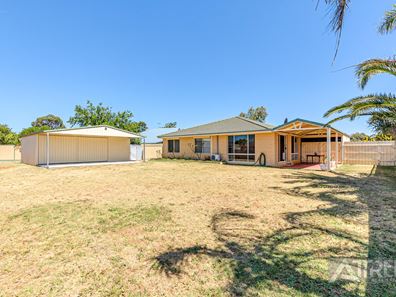 38 Brown Crescent, Seville Grove WA 6112