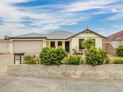 33 Lawson Road, Dalyellup WA 6230