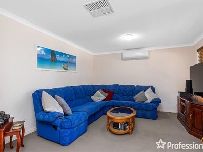 8/23 Montebourg Meander, Port Kennedy WA 6172