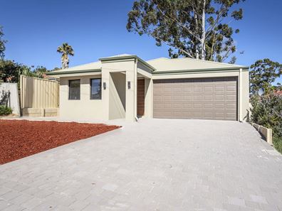 30A Koman Way, Girrawheen WA 6064