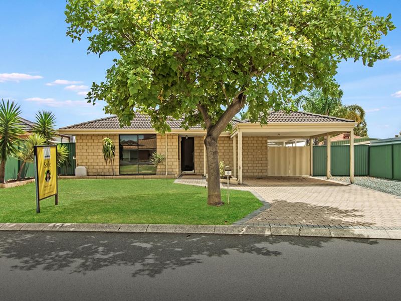8 Alora Drive, Port Kennedy WA 6172