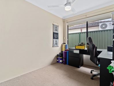 8 Alora Drive, Port Kennedy WA 6172