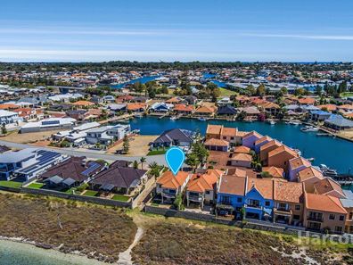2/57 Rialto Place, Halls Head WA 6210