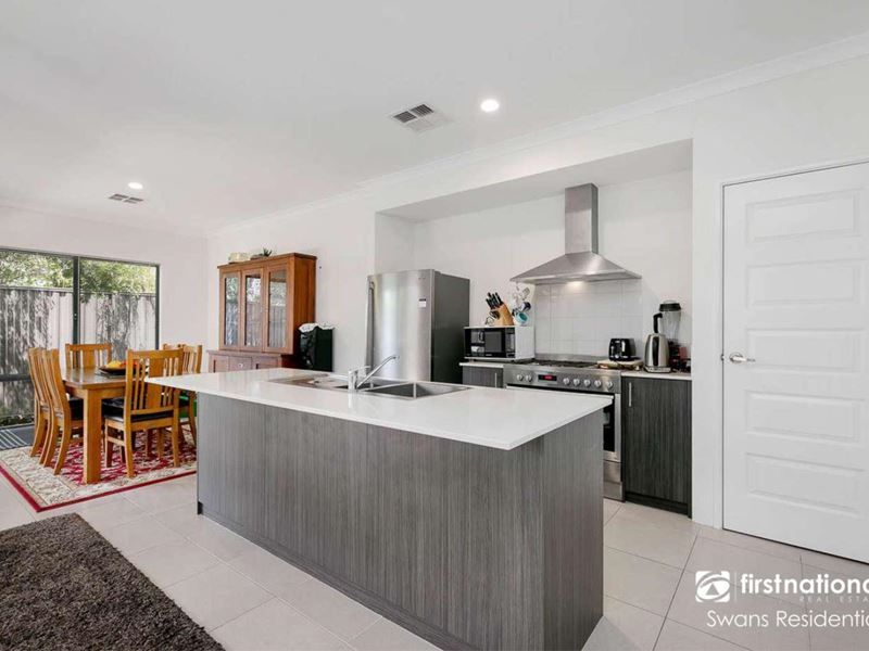 7 Aldine Ridge, Aveley