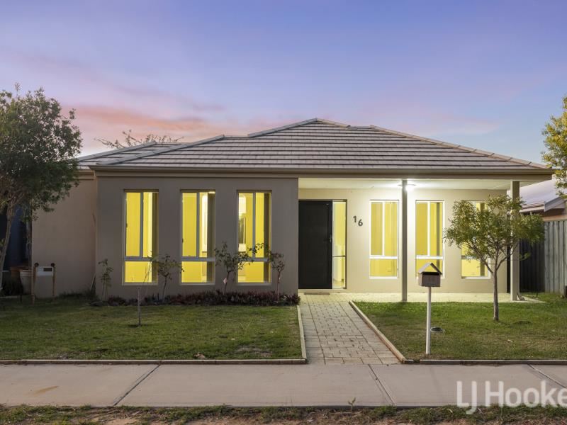 16 Spinifex Loop, Yanchep