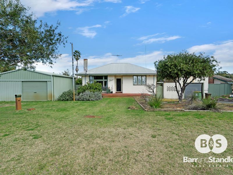 4 Yorla Road, Carey Park WA 6230