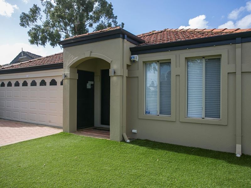 11 Eton Court, Bentley