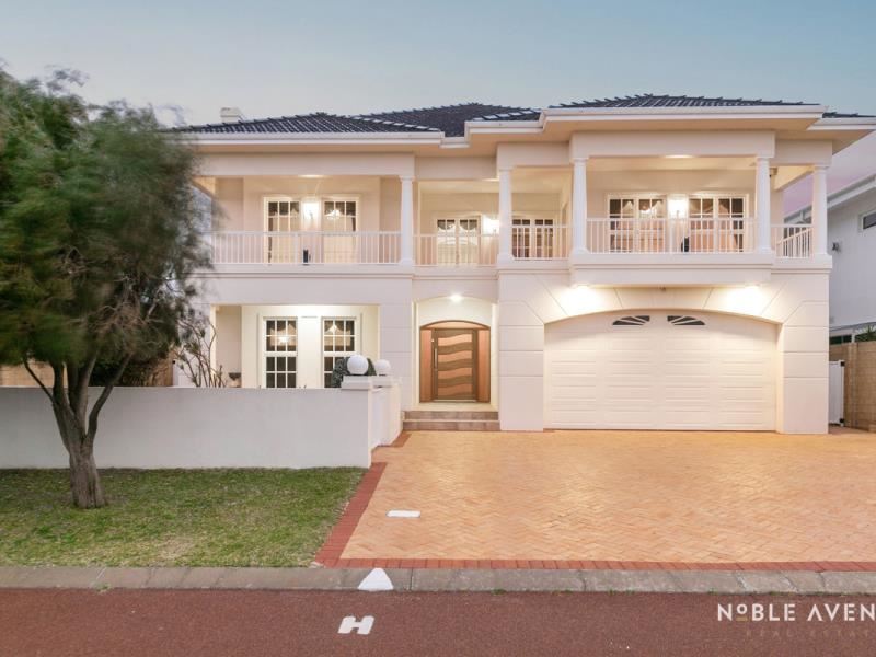 32 Founders Lane, Hillarys