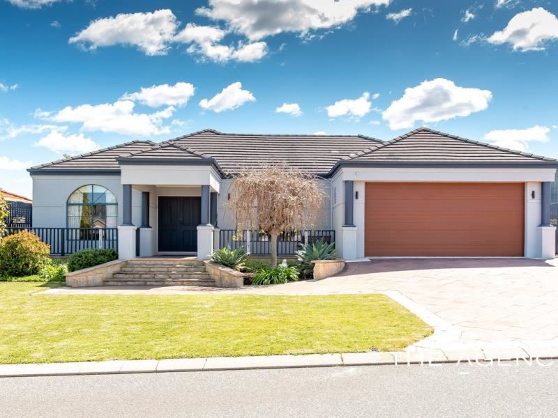 6 Meadowbank Gardens, Hillarys WA 6025