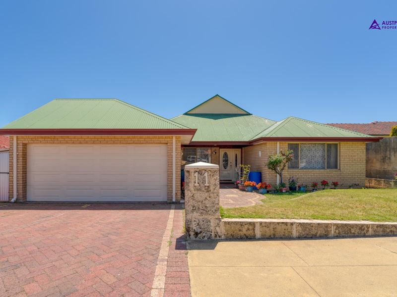 11 Berkley Road, Marangaroo