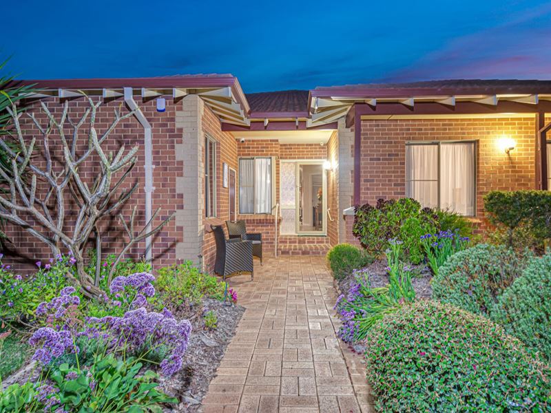 8 Utah Grove, Joondalup