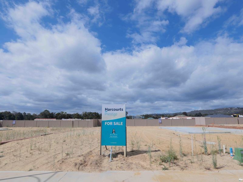 48 Spinosa Boulevard, Forrestfield