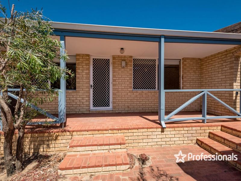 4/15 Carter Street, Rangeway