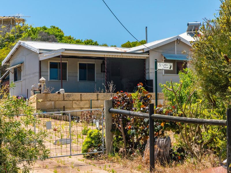 51 Cobblers Street, Falcon