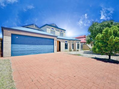 8 Freeling Road, Port Kennedy WA 6172