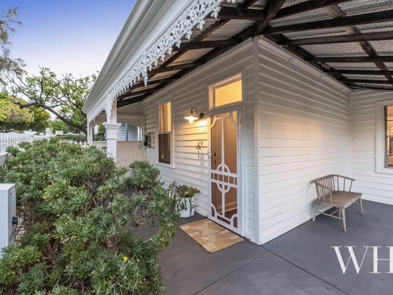 15 Chalmers Street, Fremantle