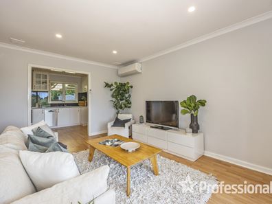 18A Keeley Way, Girrawheen WA 6064