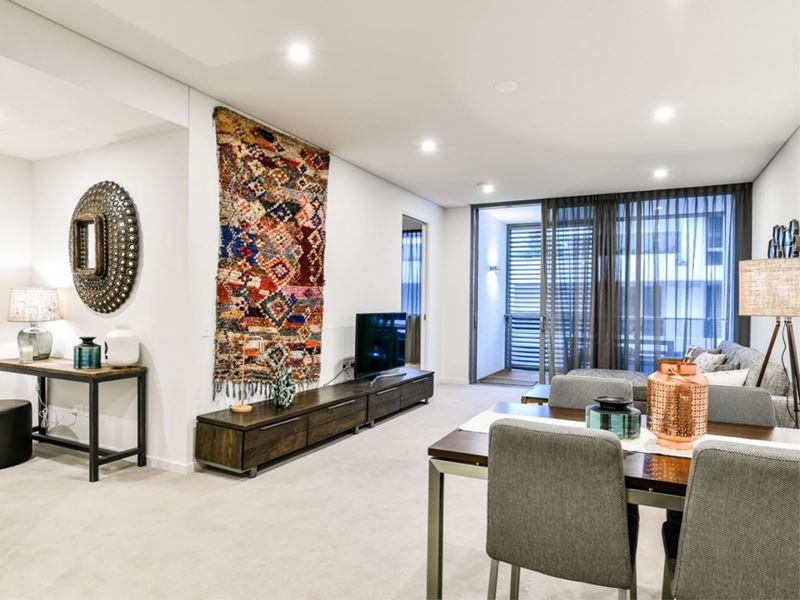 311/2 Moreau Parade, East Perth