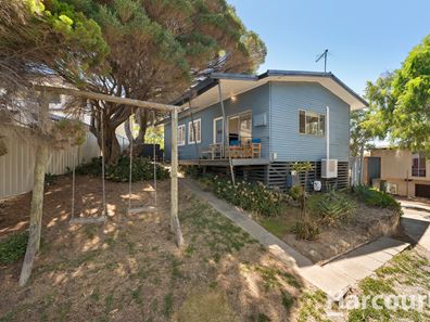 108 Leighton Road, Halls Head WA 6210