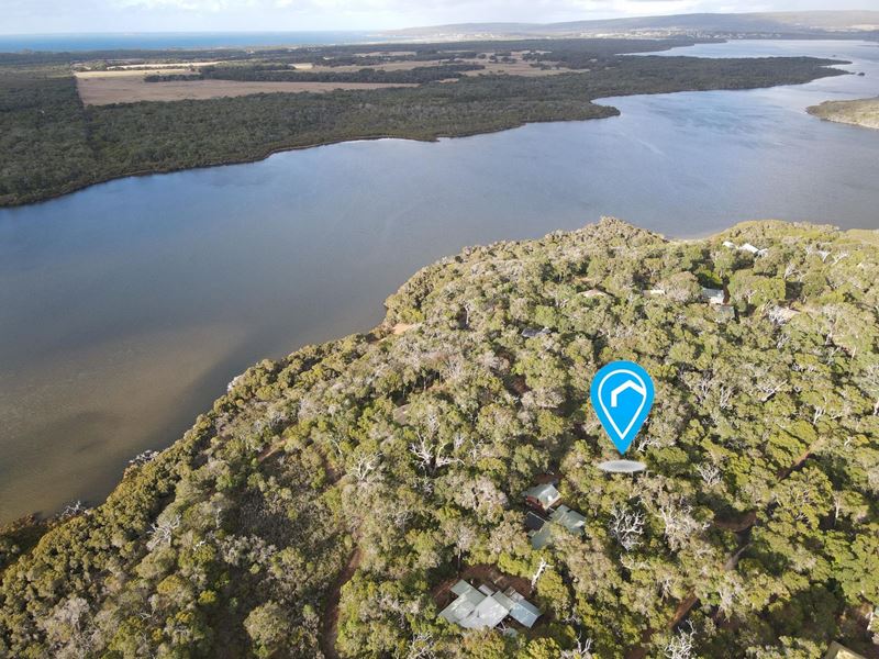 34 Clements Crescent, Molloy Island WA 6290