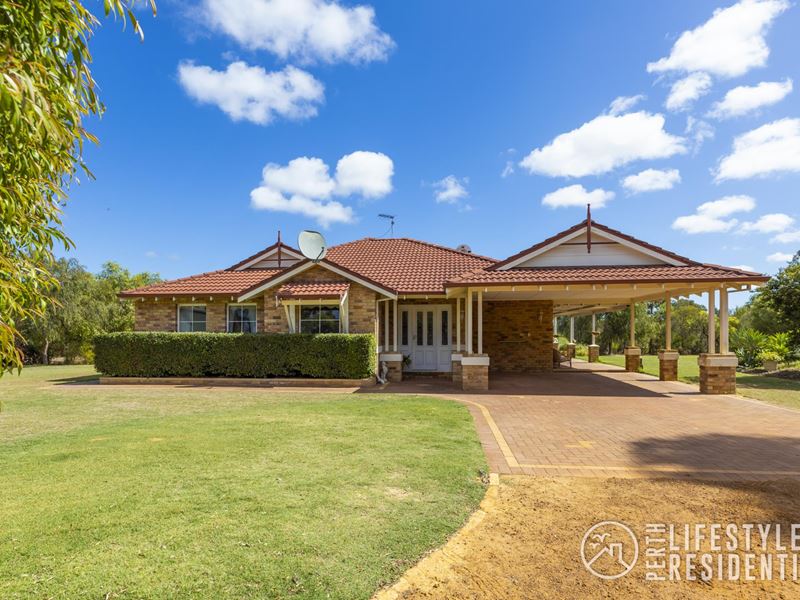 134 Woolly Bush Loop, Woodridge