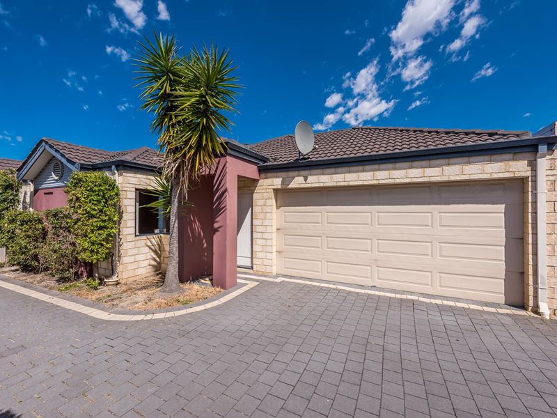 14a Russell  Street, Morley WA 6062