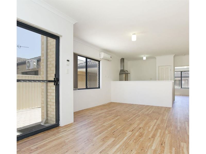 6/74 Gilbertson Road, Kardinya