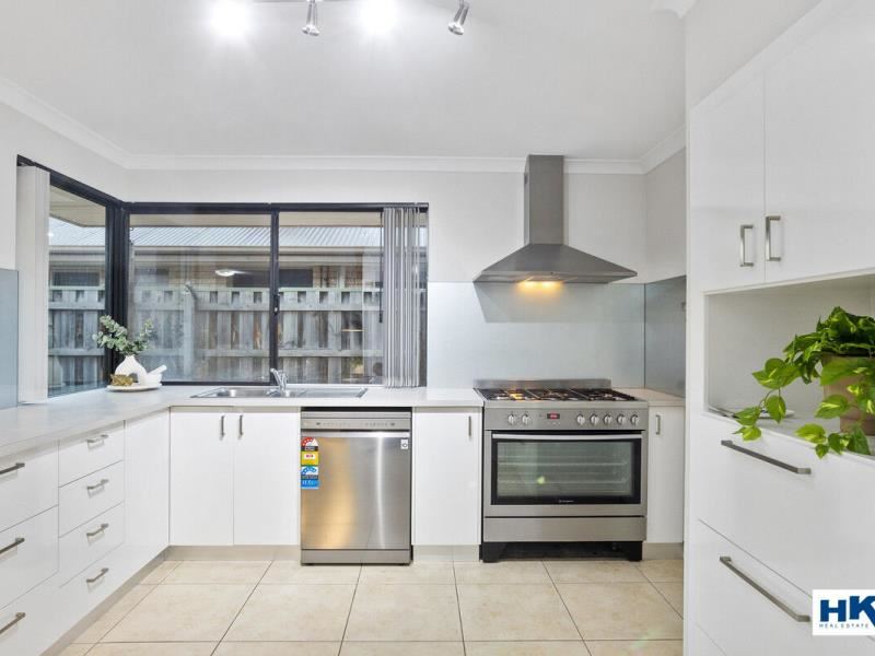 17 Kalinga  Drive, Ellenbrook
