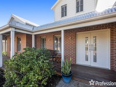 8 Howell Court, Guildford WA 6055