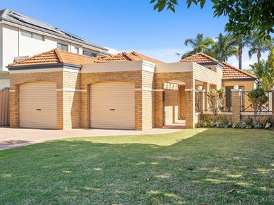 8B Strickland Road, Ardross WA 6153