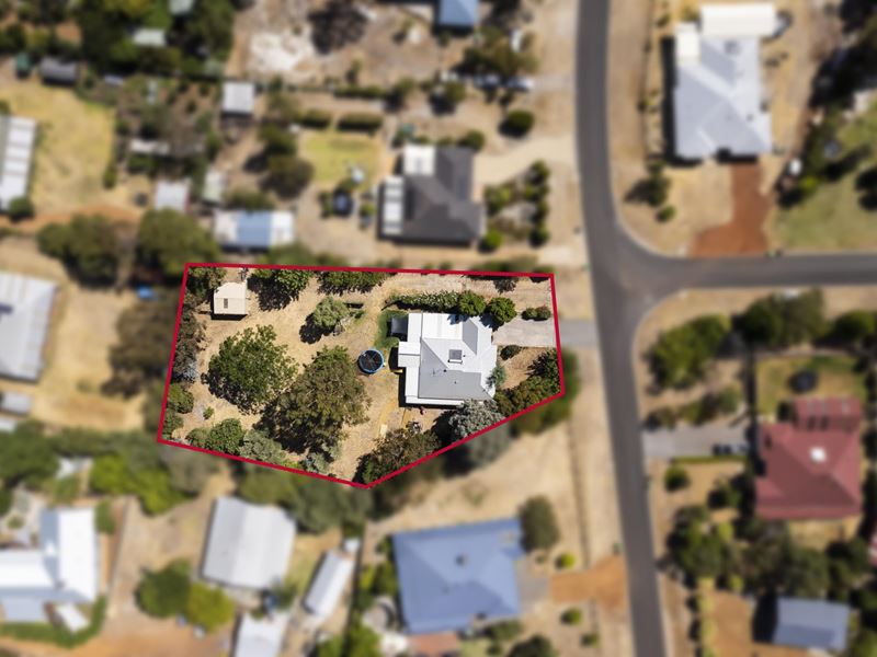 16 Salmon Gum Retreat, Donnybrook