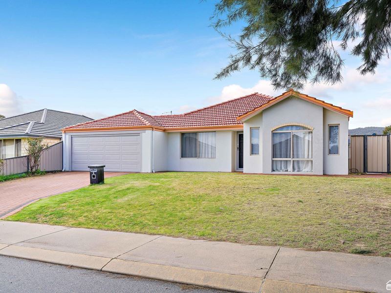 7 Calneggia Drive, Byford WA 6122