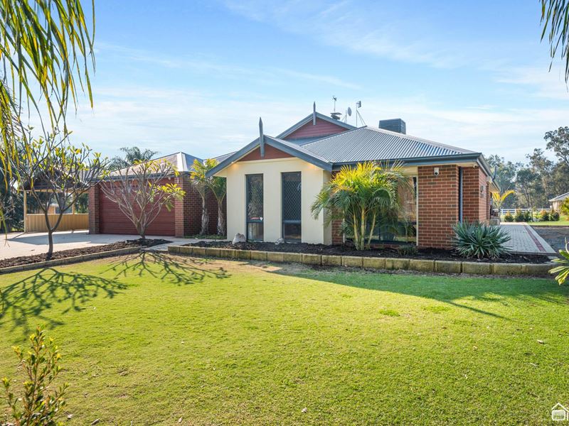 248 Cardup Siding Road, Byford