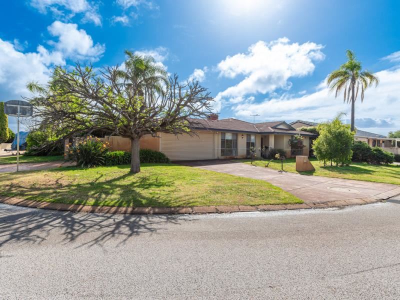 8 Wentworth Grove, Morley