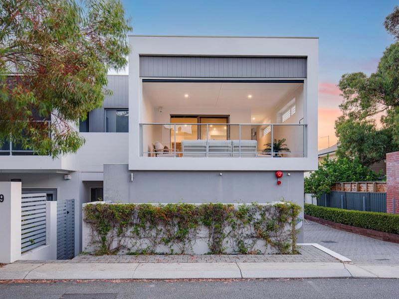 3/9 Nova Lane, North Perth
