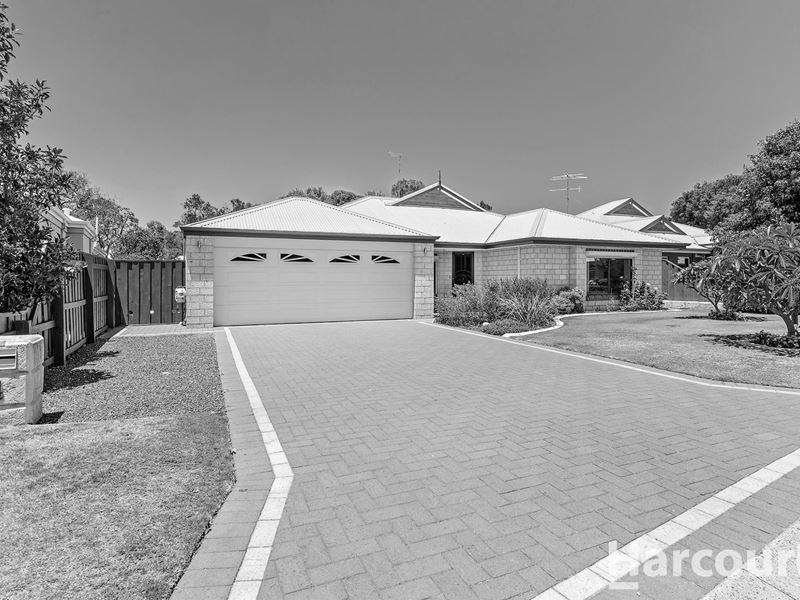 4 Onslow Court, Erskine