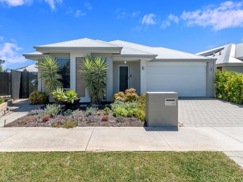13 Mandalup Road, Haynes