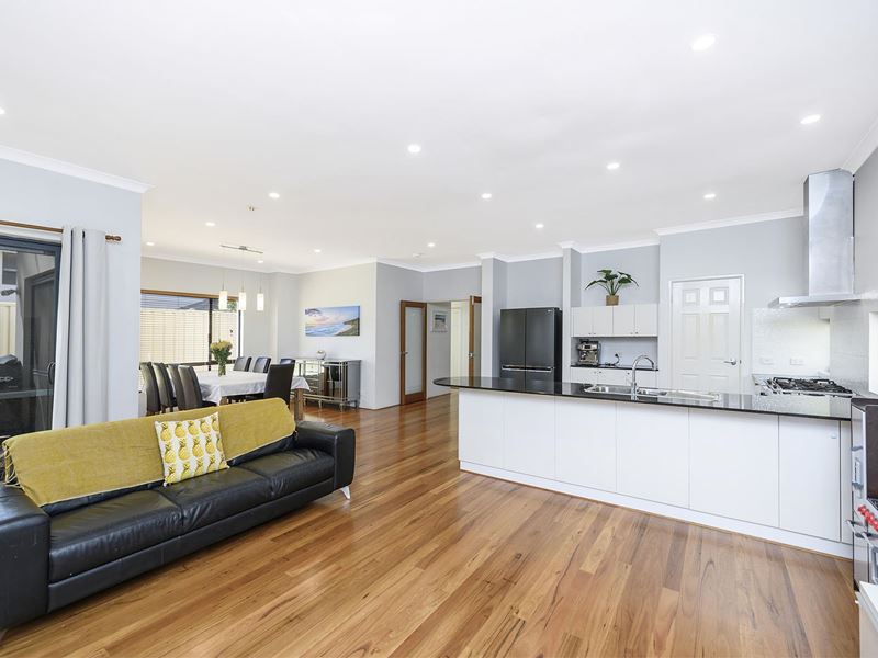 59 Douglas Ave, South Perth