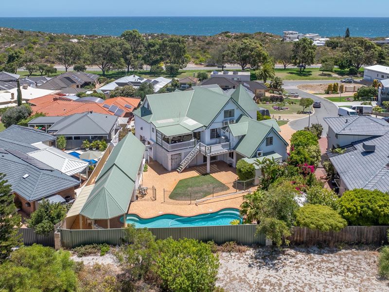 8 Curl Court, Kallaroo