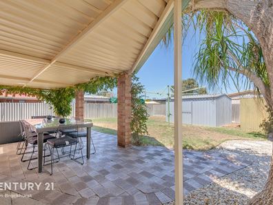 12 Dene Court, Gosnells WA 6110