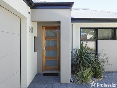 17C Hemsey Street, Balga WA 6061