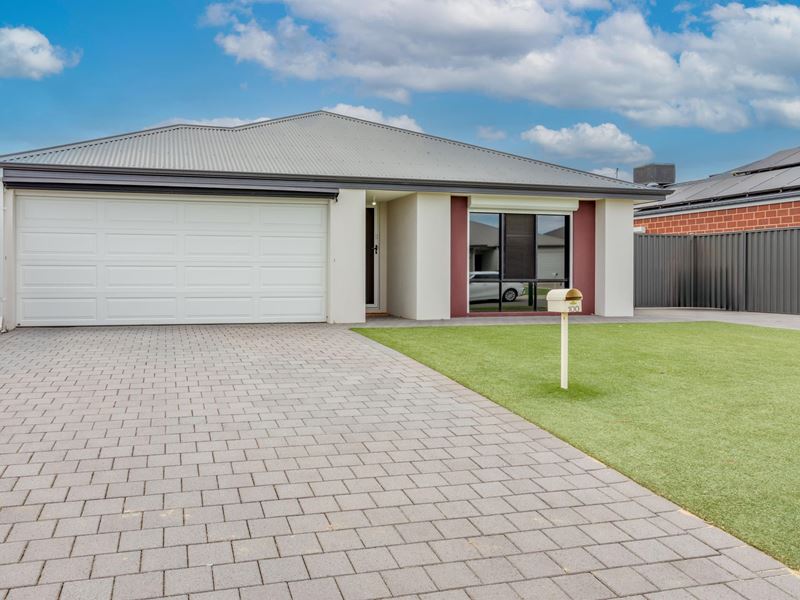 100 Gallipoli Avenue, Byford