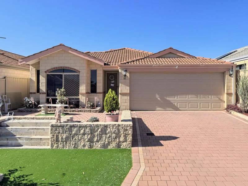 85 Cheltenham Loop, Bertram